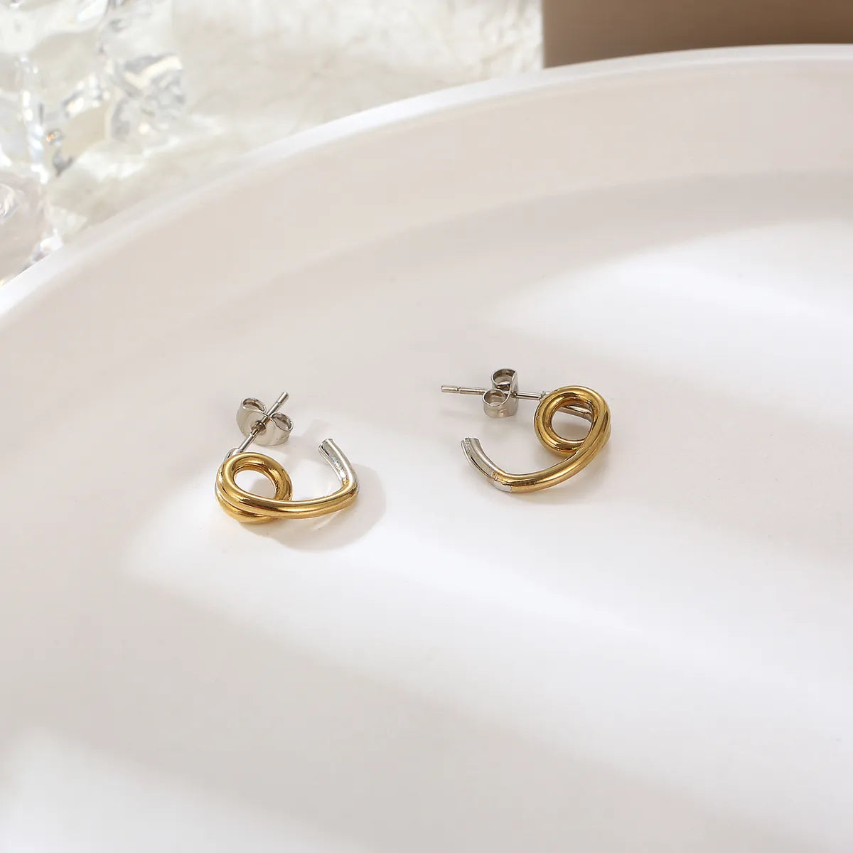 1 Pair Ig Style Simple Style Knot Plating Stainless Steel 18k Gold Plated Ear Studs