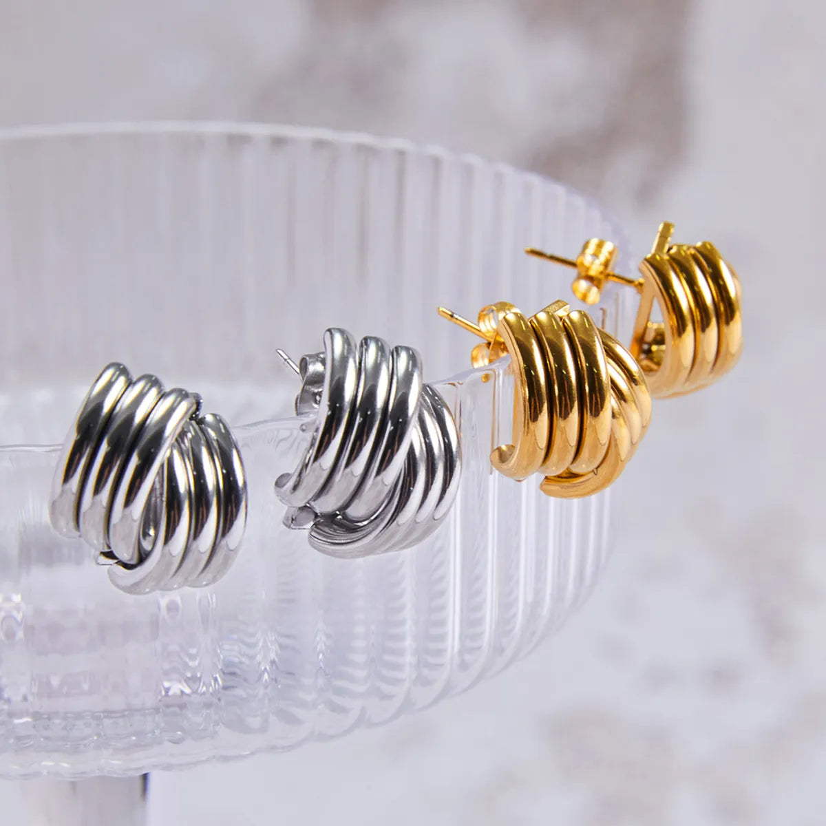 1 Pair IG Style Simple Style Lines 304 Stainless Steel 18K Gold Plated Ear Studs