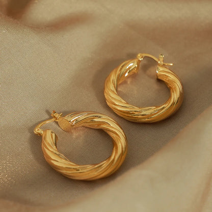 1 Pair Ig Style Simple Style O-shape Plating Copper 18k Gold Plated Earrings