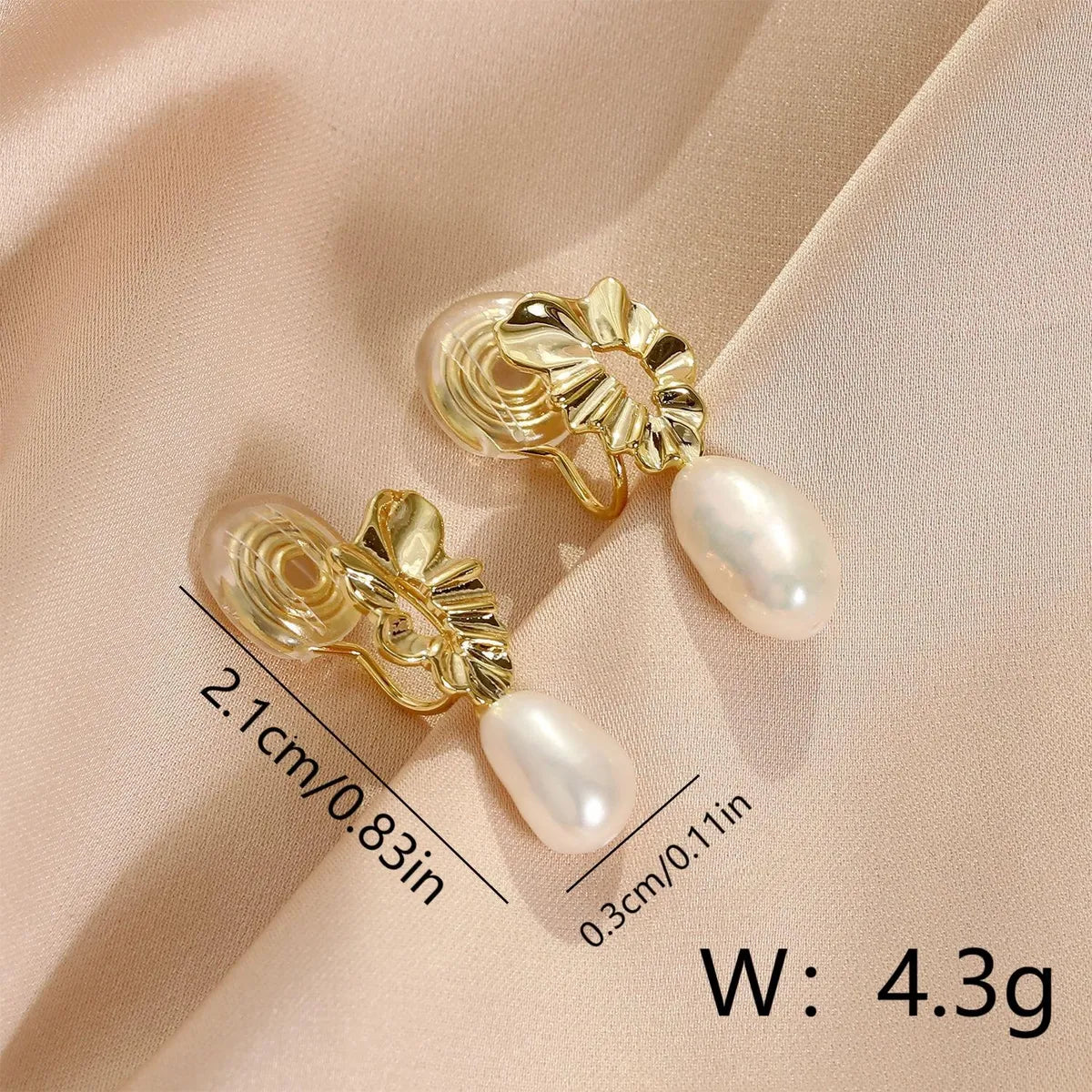 1 Pair IG Style Simple Style Pearl Inlay Copper 18K Gold Plated Drop Earrings Ear Cuffs