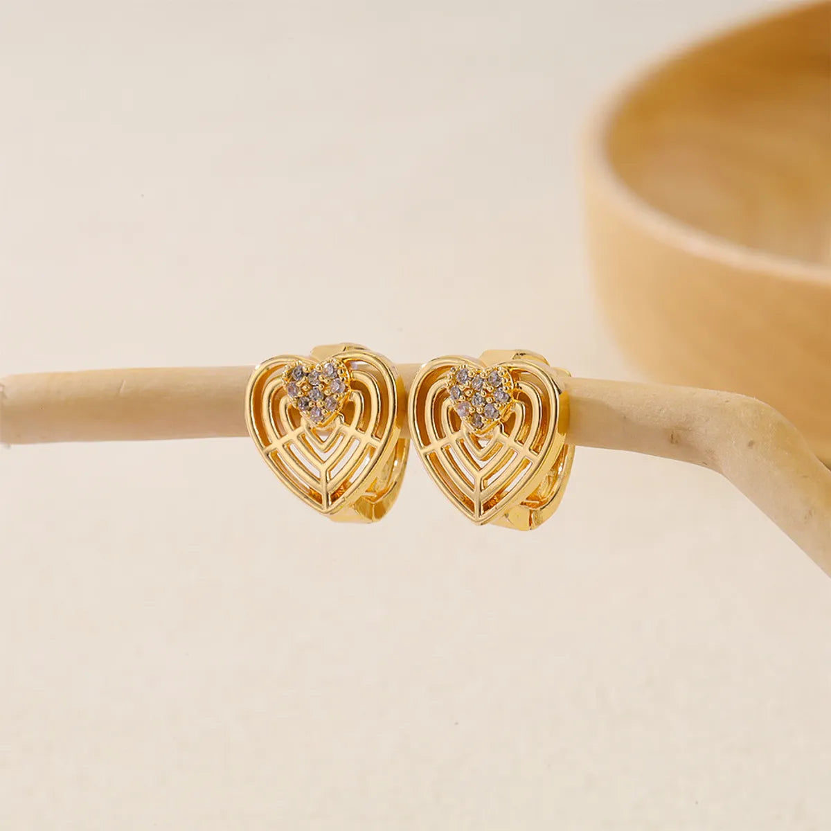 1 Pair IG Style Simple Style Round Heart Shape Inlay Copper Zircon Earrings