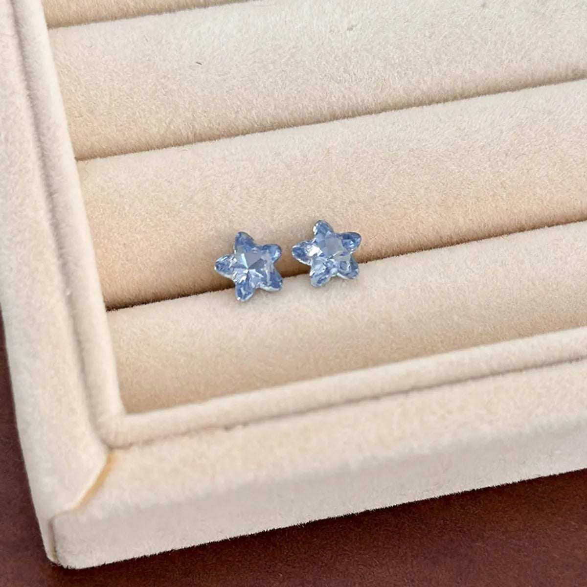 1 Pair IG Style Simple Style Round Star Inlay Crystal Zirconium Zircon Ear Studs