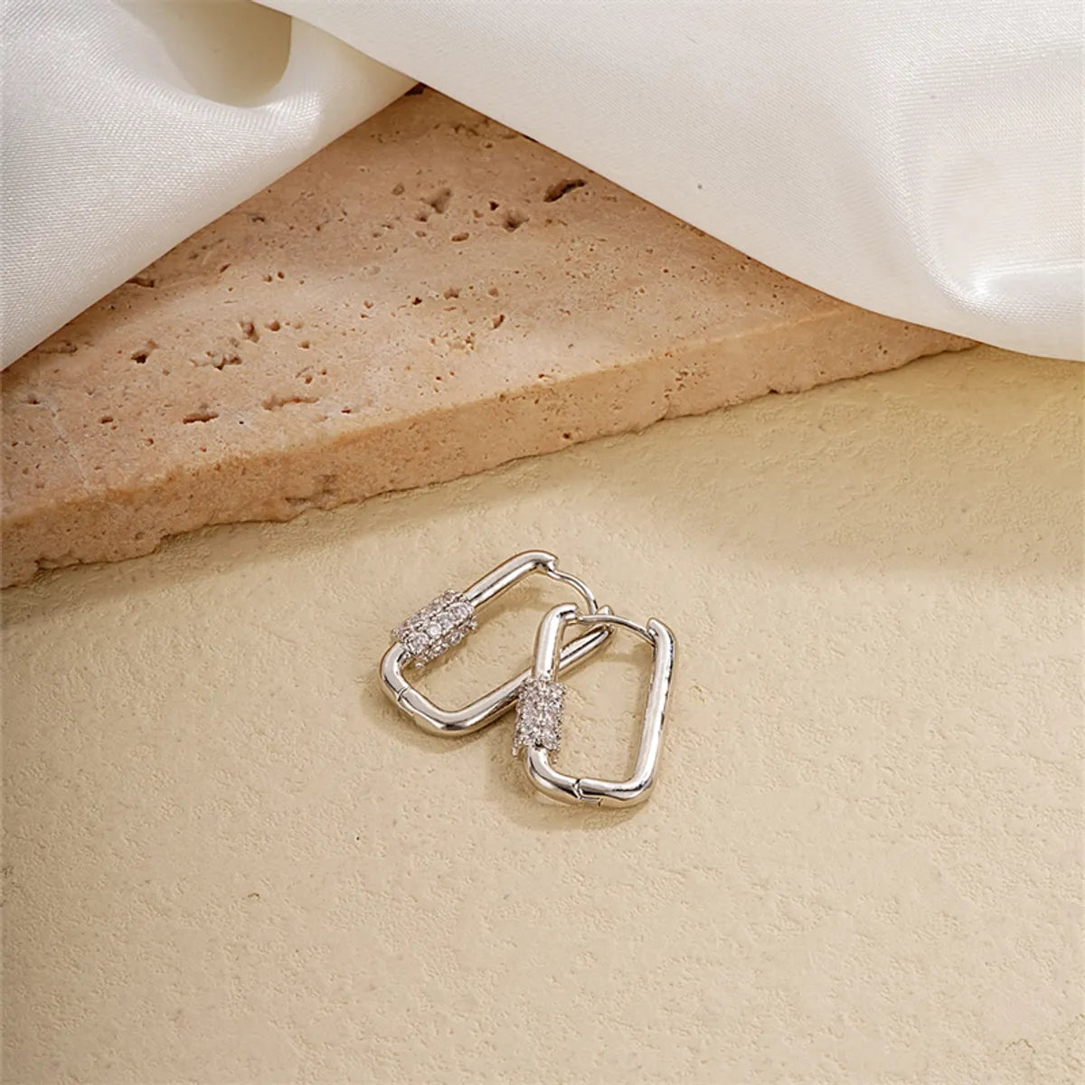 1 Pair Ig Style Simple Style U Shape Plating Inlay Copper Zircon Earrings