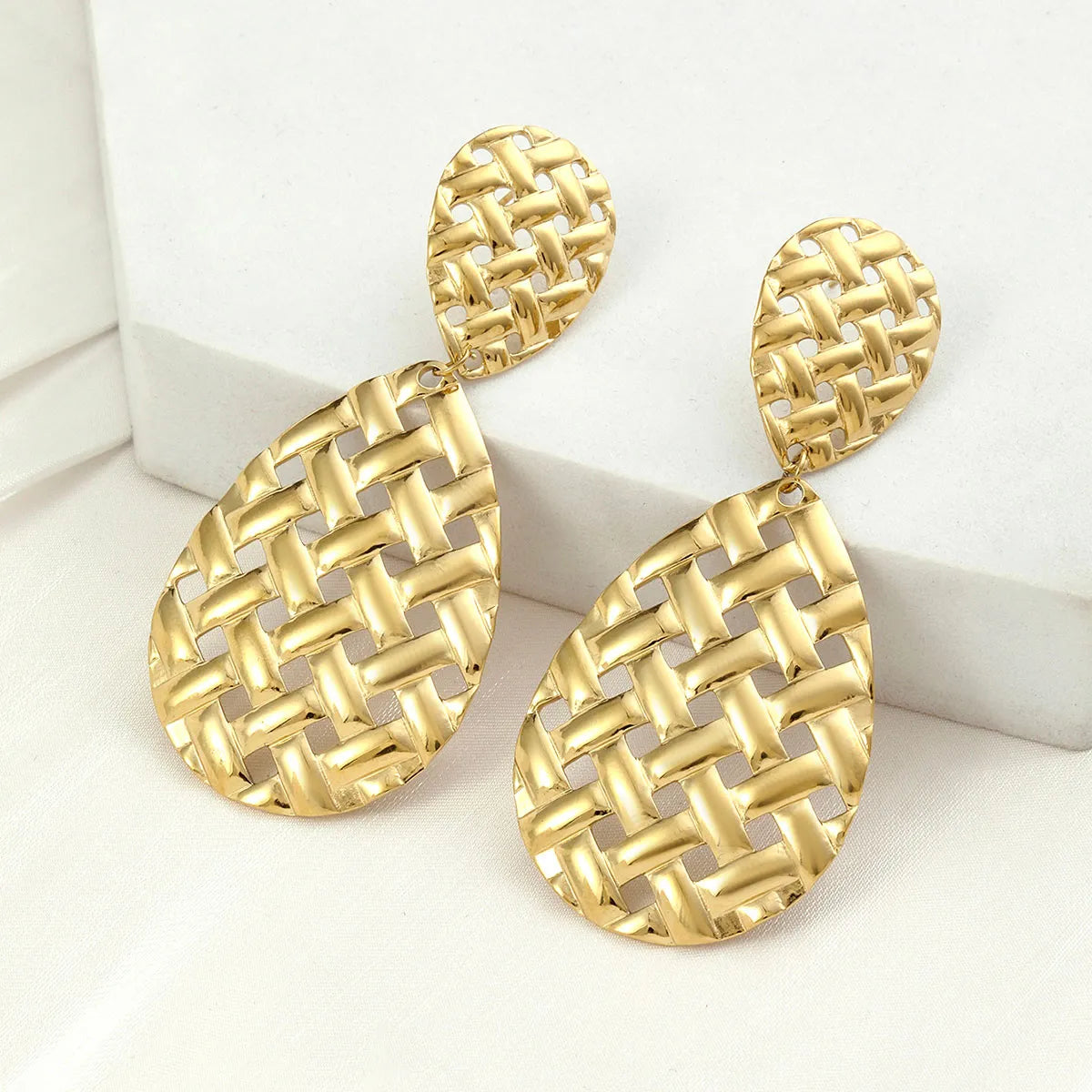 1 Pair Ig Style Simple Style Water Droplets Polishing Plating Titanium Steel 18k Gold Plated Drop Earrings