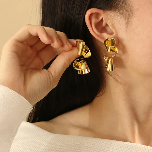 1 Pair IG Style Streetwear Spiral Pleated Copper 18K Gold Plated Ear Studs