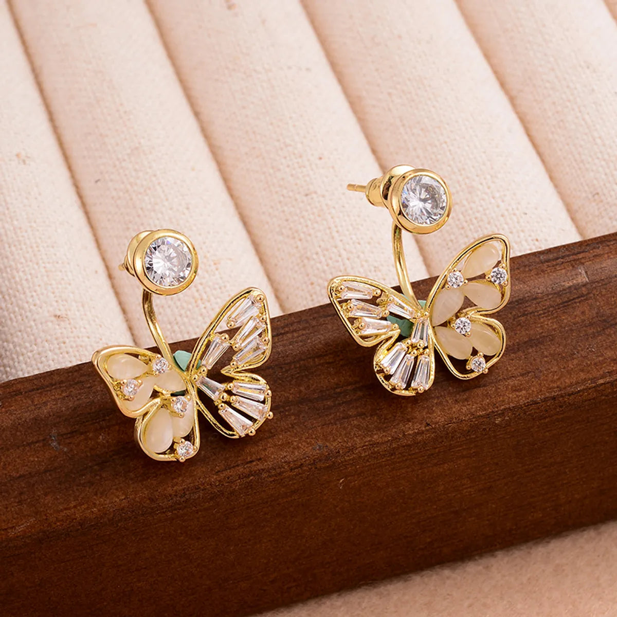 1 Pair Ig Style Sweet Butterfly Plating Inlay Copper Opal Zircon 14k Gold Plated Earrings