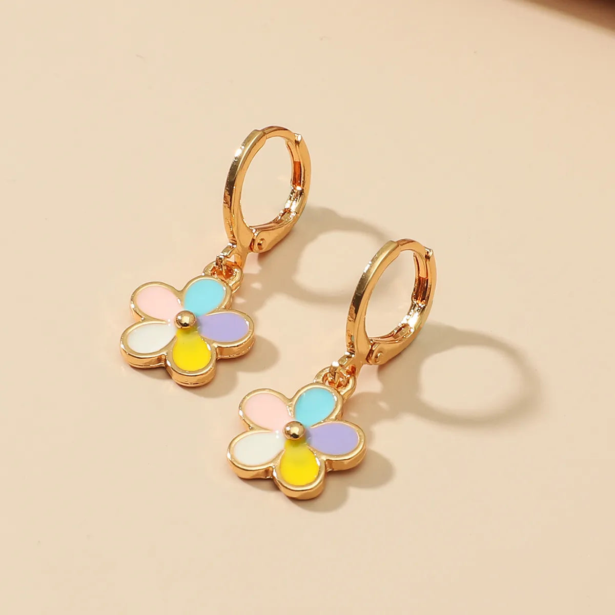 1 Pair IG Style Sweet Simple Style Flower Daisy Enamel Zinc Alloy K Gold Plated Drop Earrings