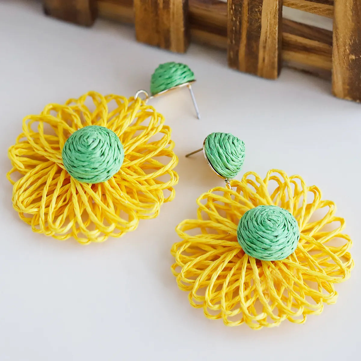 1 Pair Ig Style Vacation Flower Handmade Raffia Drop Earrings