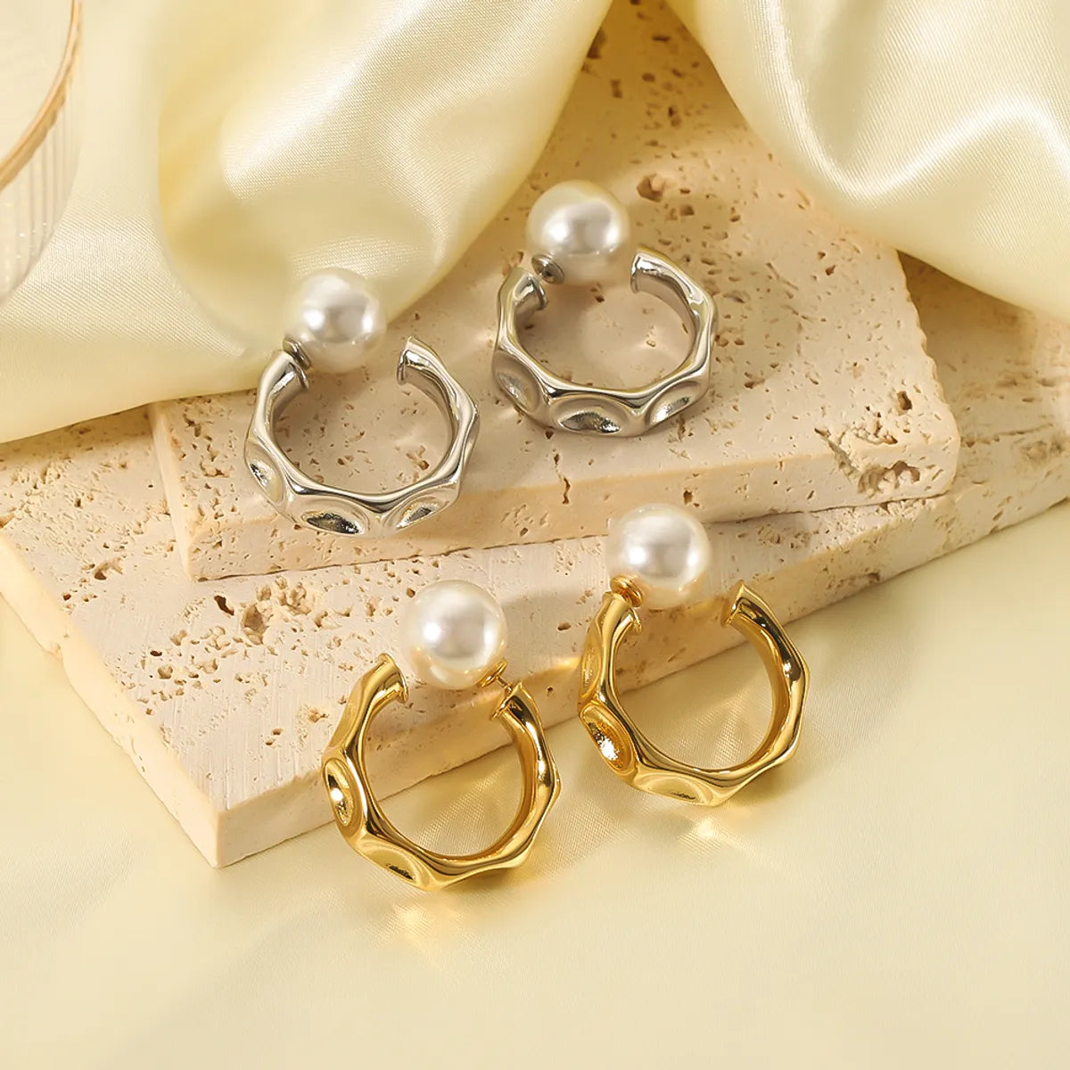 1 Pair Ig Style Vintage Style Simple Style C Shape Plating Inlay Stainless Steel Artificial Pearls 18k Gold Plated White Gold Plated Gold Plated Ear Studs