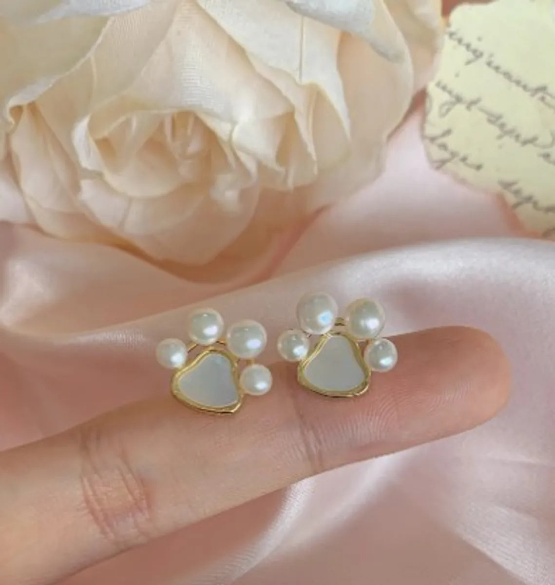 1 Pair IG Style Water Droplets Flower Bow Knot Inlay Alloy Rhinestones Opal Pearl Drop Earrings Earrings Ear Studs