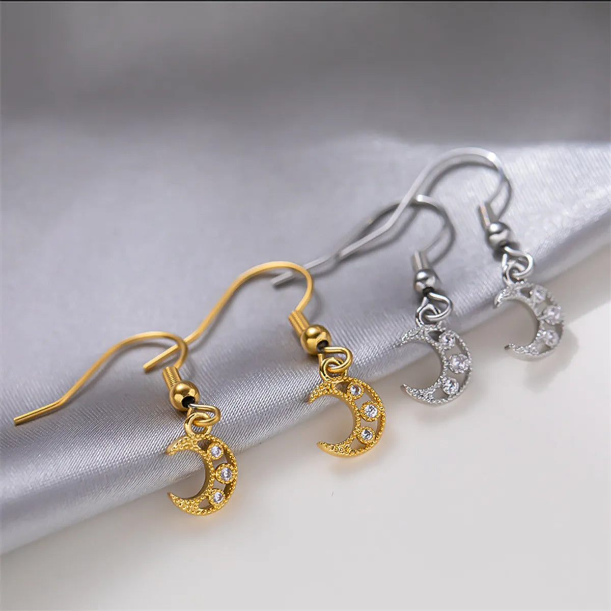 1 Pair Simple Style Moon Inlay Stainless Steel Zircon Drop Earrings