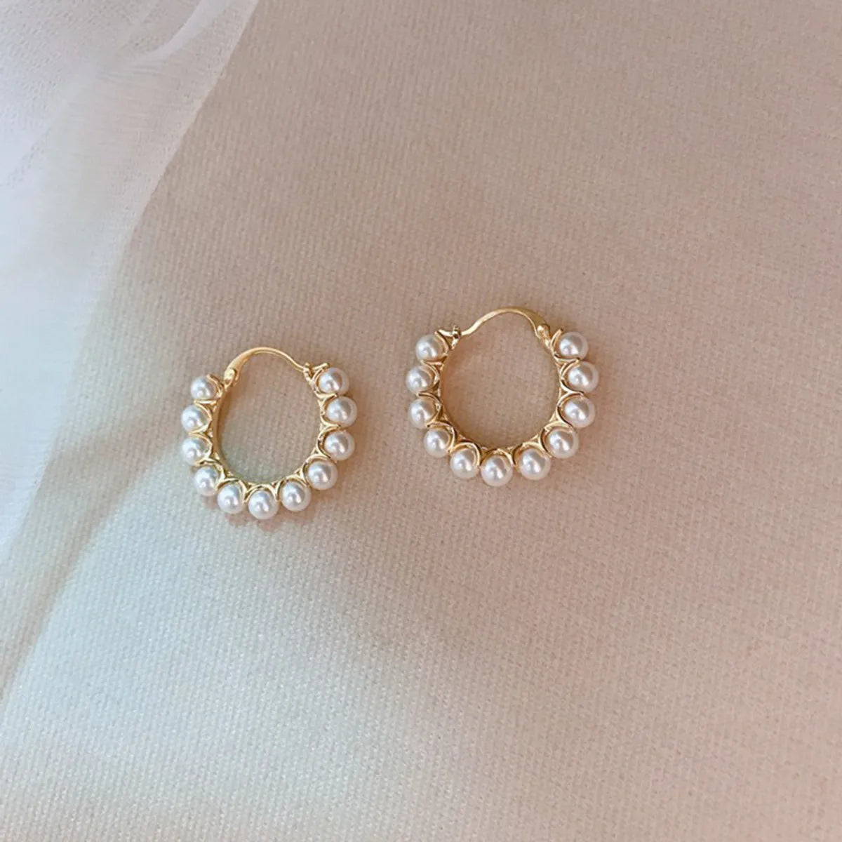 1 Pair Korean Style Round Imitation Pearl Alloy Earrings