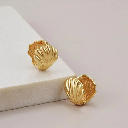 1 Pair Korean Style Shell Plating Copper 18k Gold Plated Ear Studs