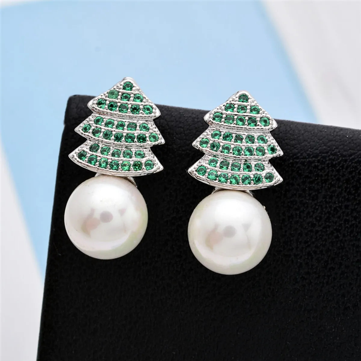 1 Pair Korean Style Tree Plating Inlay Copper Artificial Pearls Zircon White Gold Plated Ear Studs