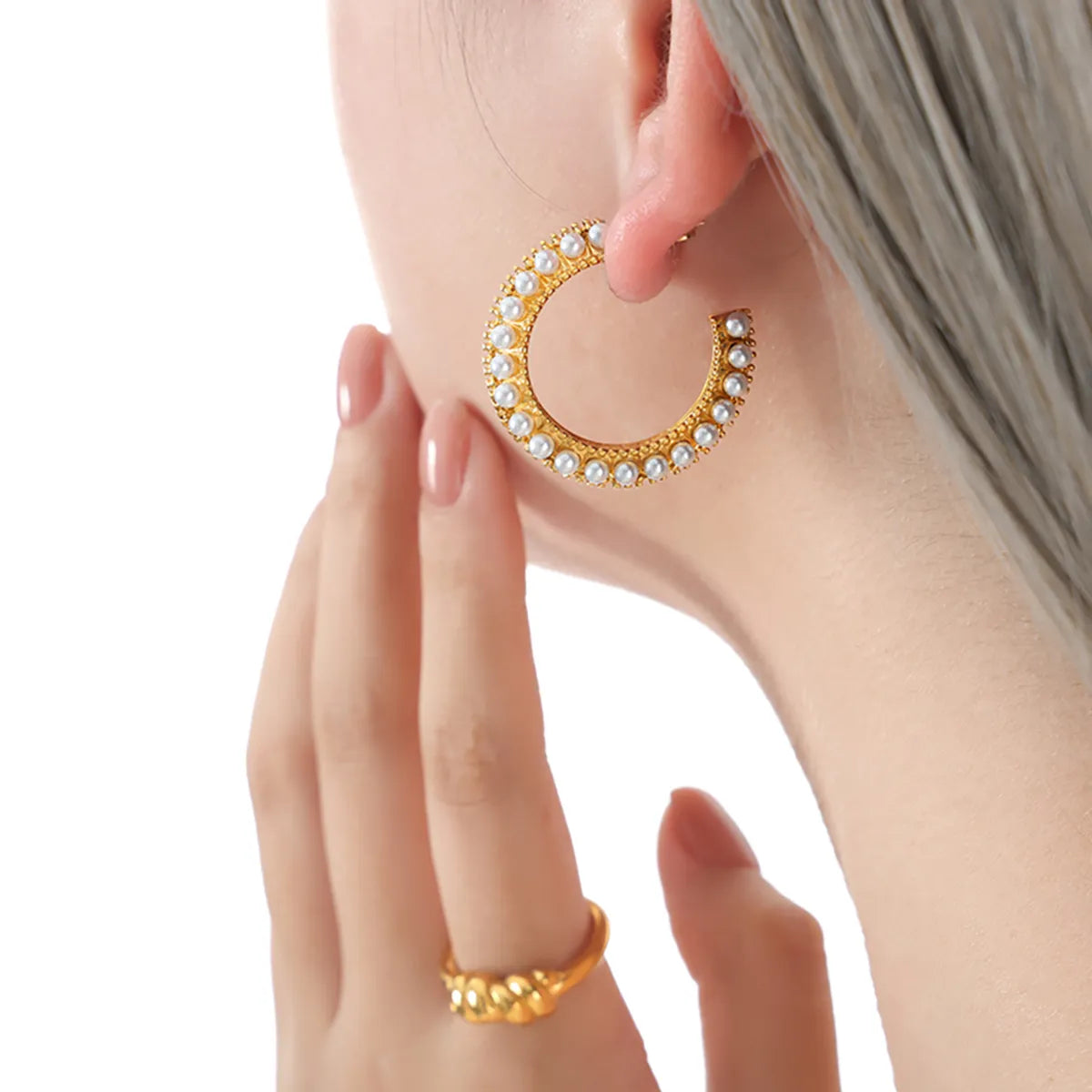 1 Pair Lady Baroque Style Geometric Plating Inlay Titanium Steel Artificial Pearls 18k Gold Plated Ear Studs