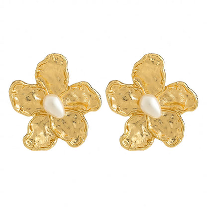 1 Pair Lady Flower Asymmetrical Plating Inlay Alloy Artificial Pearls Gold Plated Silver Plated Ear Studs