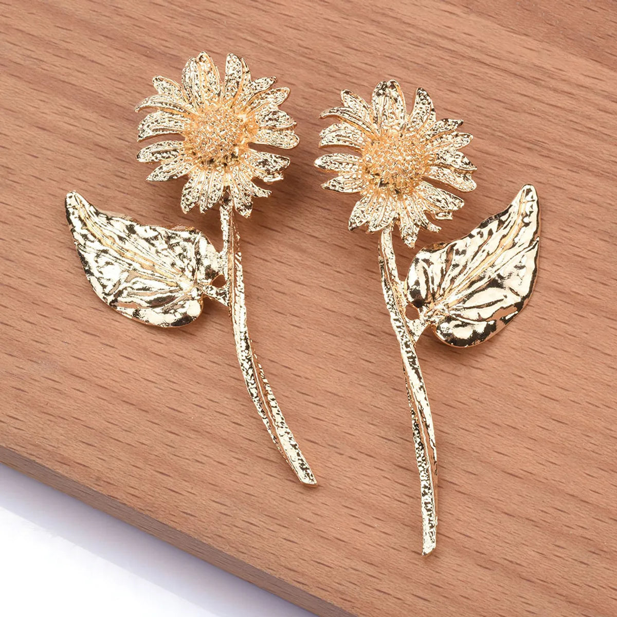 1 Pair Lady Flower Plating Alloy Ear Studs