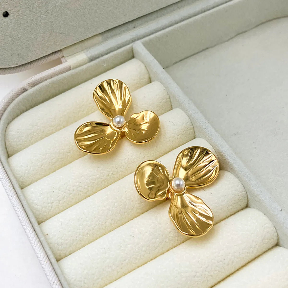 1 Pair Lady Flower Plating Inlay Stainless Steel Pearl Gold Plated Ear Studs