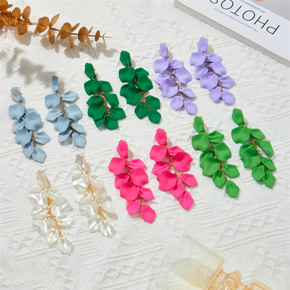 1 Pair Lady Flower Spray Paint Arylic Metal Drop Earrings