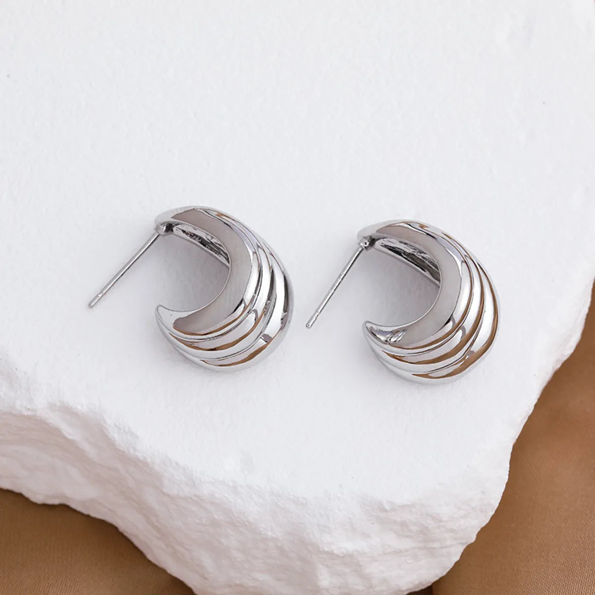 1 Pair Lady Geometric Plating Copper Ear Studs