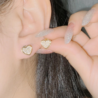 1 Pair Lady Heart Shape Copper Inlay Zircon Ear Studs