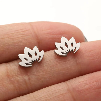 1 Pair Lady Leaf Heart Shape Stainless Steel Irregular Plating Ear Studs