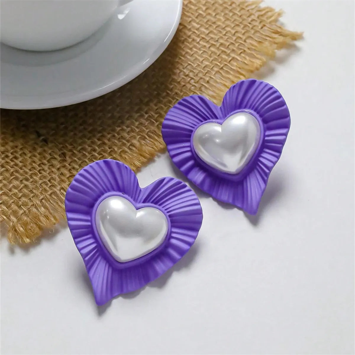 1 Pair Lady Modern Style Heart Shape Inlay Copper Artificial Pearls Ear Studs