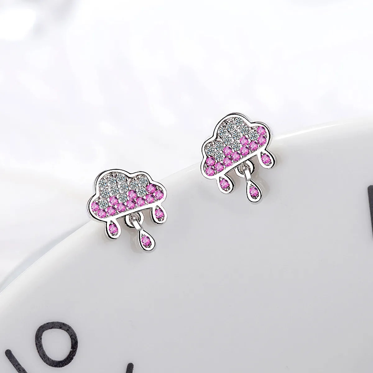 1 Pair Lady Modern Style Sweet Clouds Water Droplets Inlay Copper Rhinestones Ear Studs