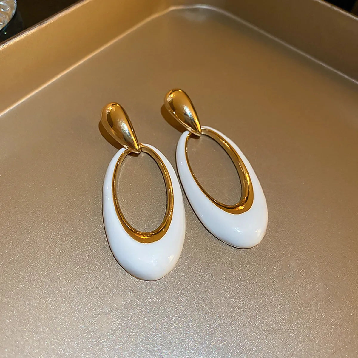 1 Pair Lady Oval Alloy Drop Earrings