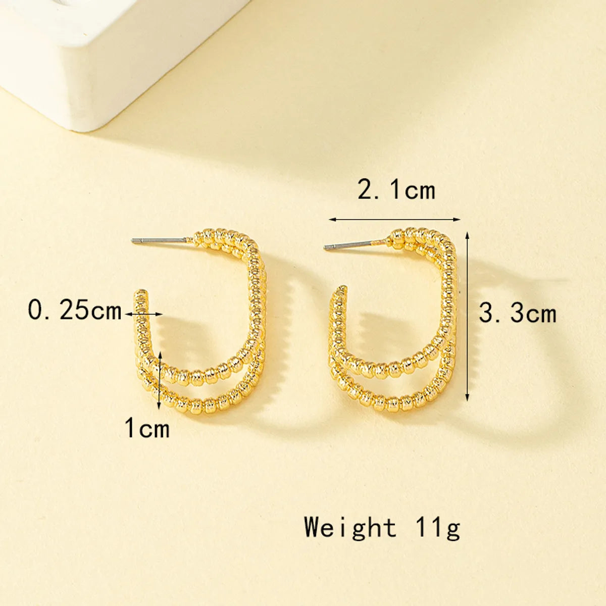 1 Pair Lady Oval Plating Hollow Out Alloy 14k Gold Plated Ear Studs