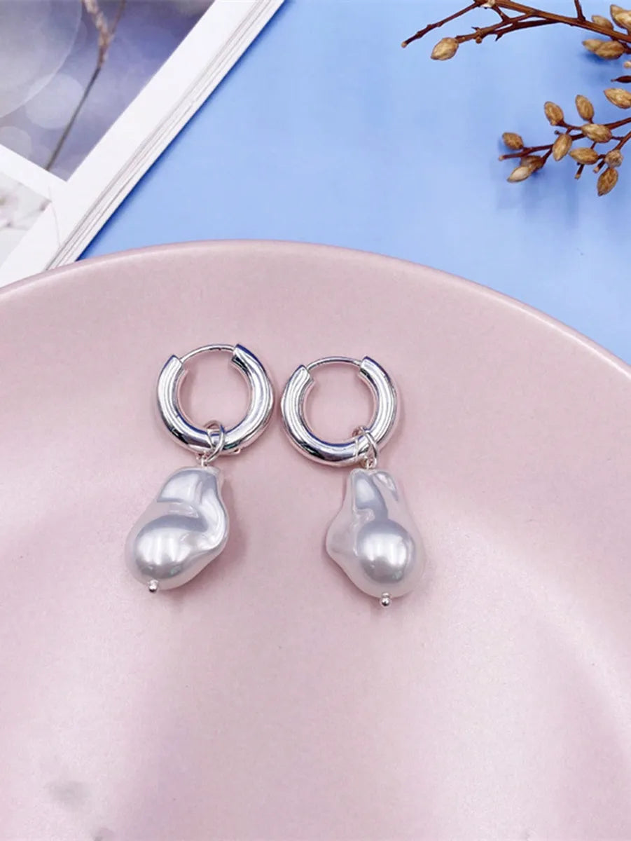 1 Pair Lady Pearl Alloy Drop Earrings