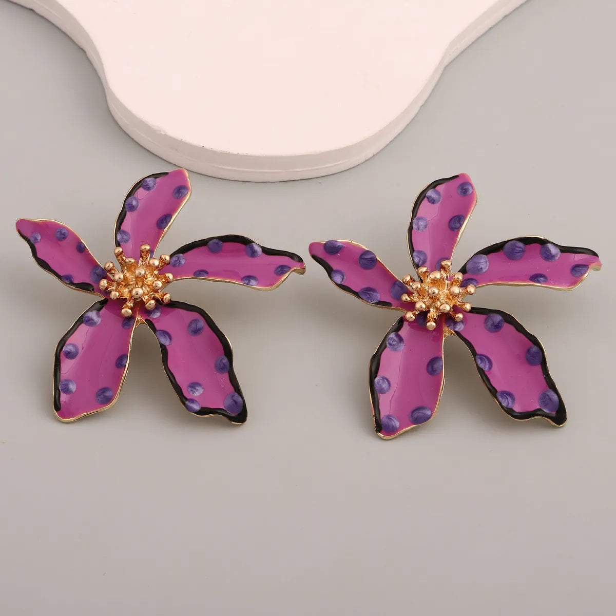 1 Pair Lady Simple Style Flower Enamel Zinc Alloy Ear Studs