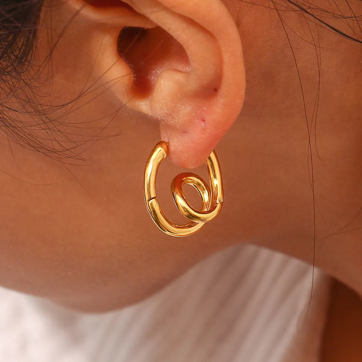 1 Pair Lady Simple Style Irregular Polishing Plating Stainless Steel 18K Gold Plated Hoop Earrings