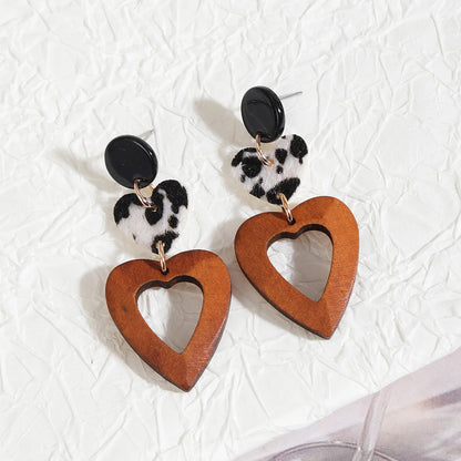 1 Pair Lady Streetwear Heart Shape Wood Drop Earrings