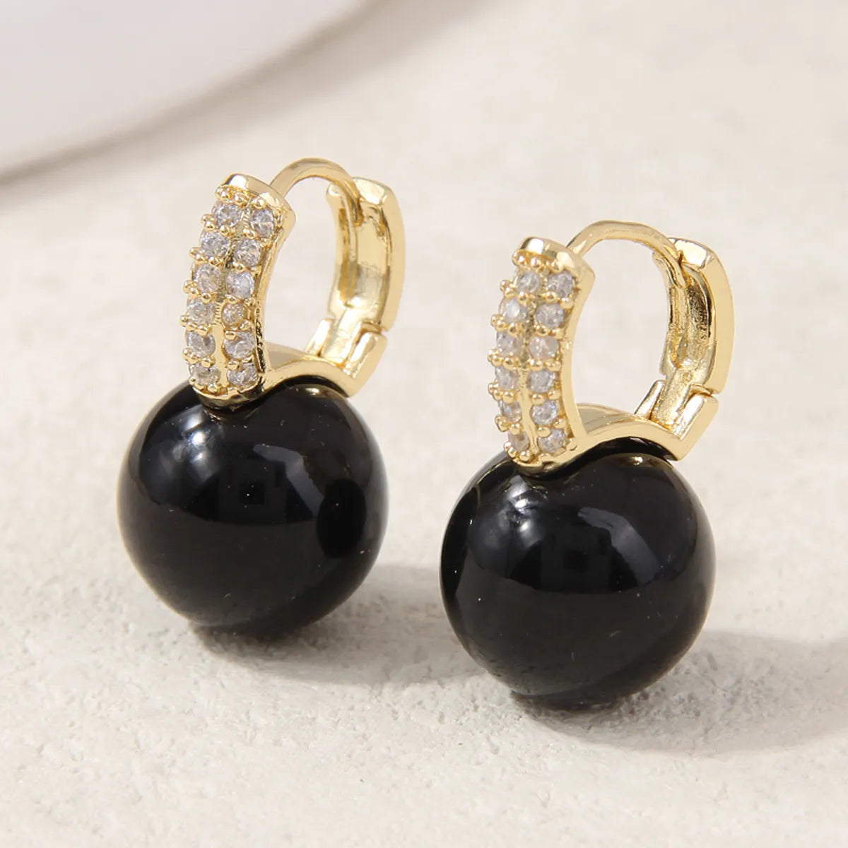 1 Pair Lady Sweet Simple Style Round Inlay Copper Alloy Artificial Pearls Zircon Ear Clip