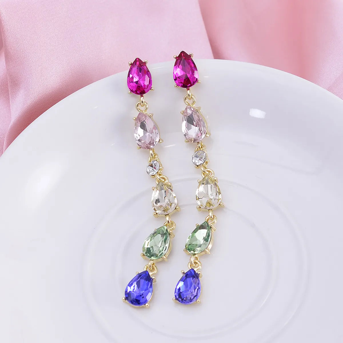 1 Pair Luxurious Lady Geometric Plating Inlay Alloy Zircon Drop Earrings