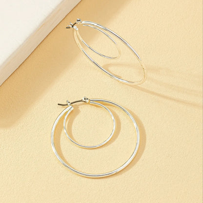 1 Pair Luxurious Simple Style Circle Alloy Earrings