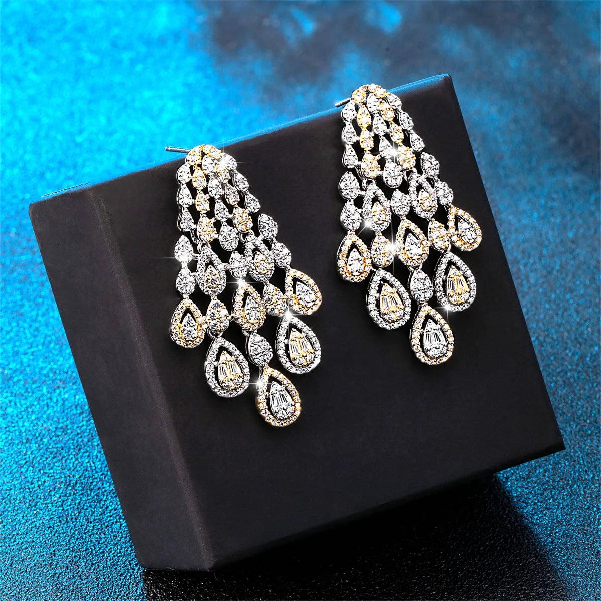 1 Pair Luxurious Snowflake Plating Inlay Brass Zircon White Gold Plated Gold Plated Drop Earrings