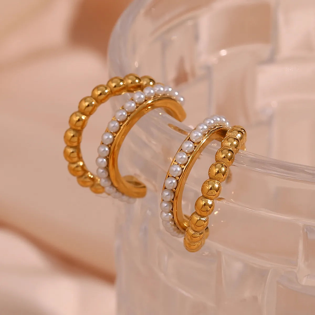 1 Pair Modern Style C Shape Plating Inlay Stainless Steel Artificial Pearls 18k Gold Plated Ear Studs