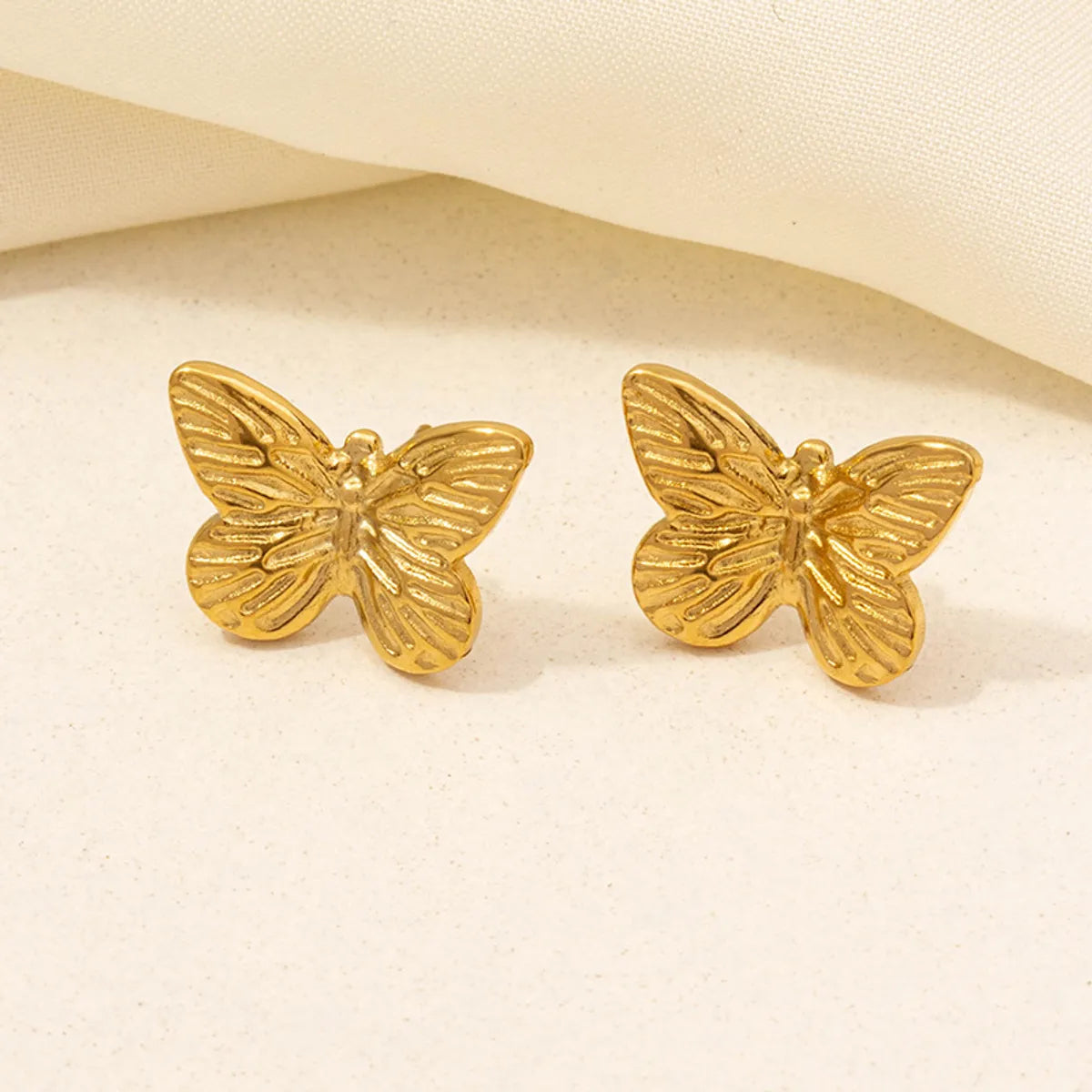 1 Pair Modern Style Classic Style Scallop Starfish Butterfly Plating 304 Stainless Steel 18K Gold Plated Ear Studs