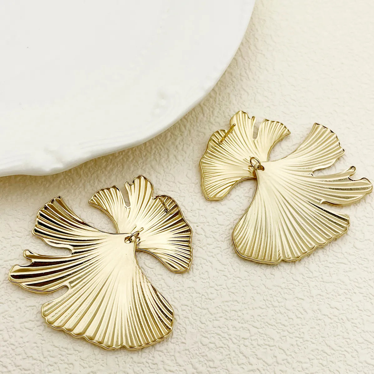 1 Pair Modern Style Classic Style Sector Plating 304 Stainless Steel 14K Gold Plated Drop Earrings