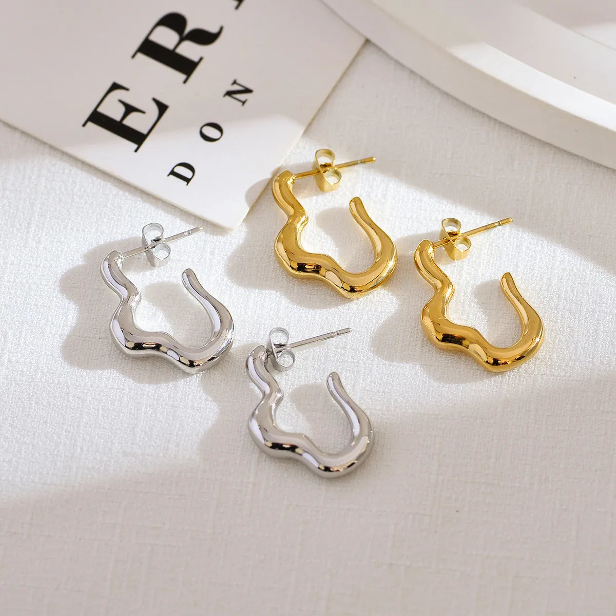 1 Pair Modern Style Classic Style Solid Color Stainless Steel Drop Earrings