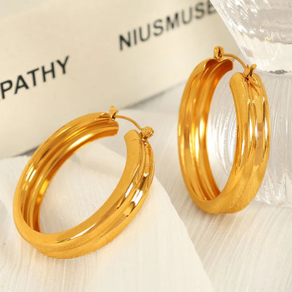 1 Pair Modern Style Simple Style Classic Style Circle Plating Titanium Steel 18K Gold Plated Hoop Earrings