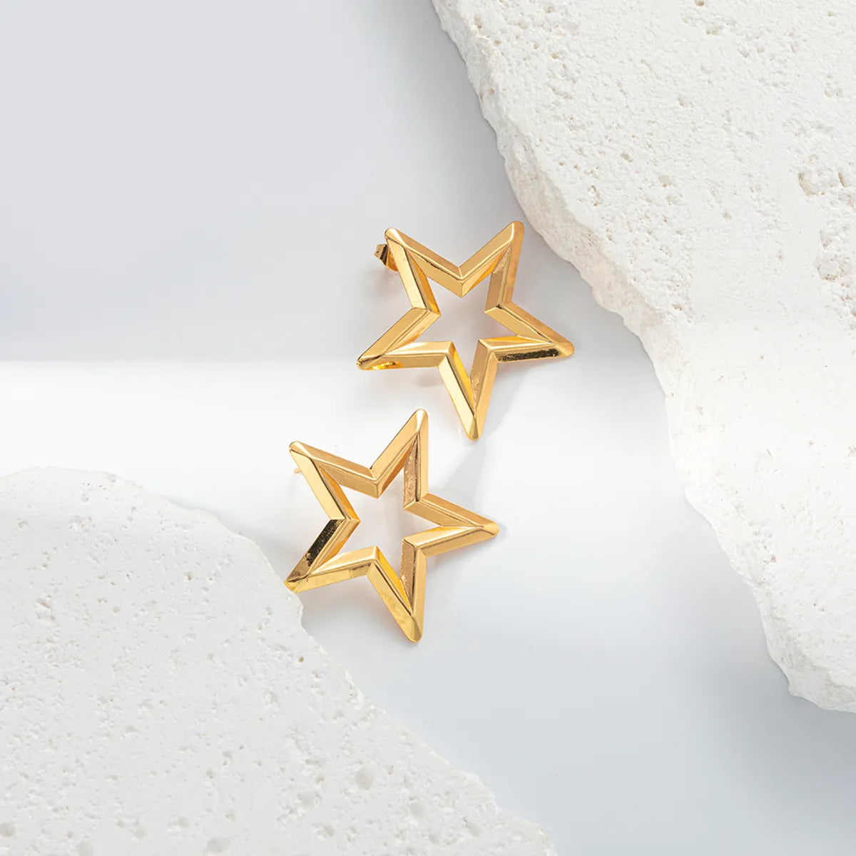 1 Pair Modern Style Simple Style Classic Style Pentagram Hollow Out 304 Stainless Steel 14K Gold Plated Ear Studs