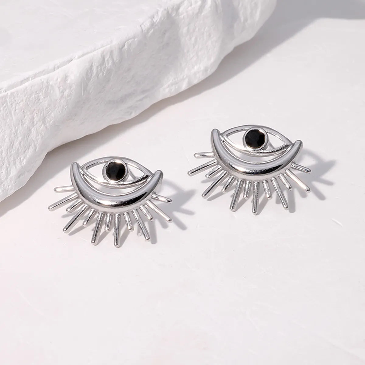 1 Pair Modern Style Simple Style Eye Plating 304 Stainless Steel 18K Gold Plated Ear Studs