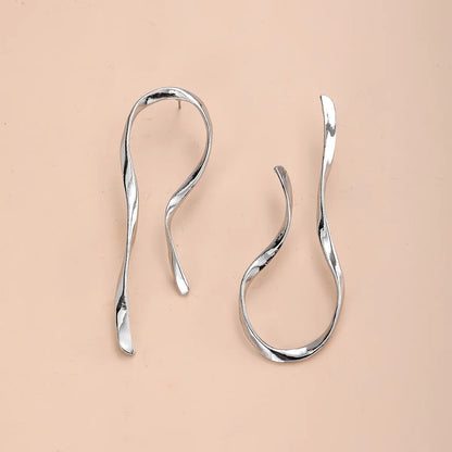 1 Pair Modern Style Simple Style Solid Color Alloy Ear Studs