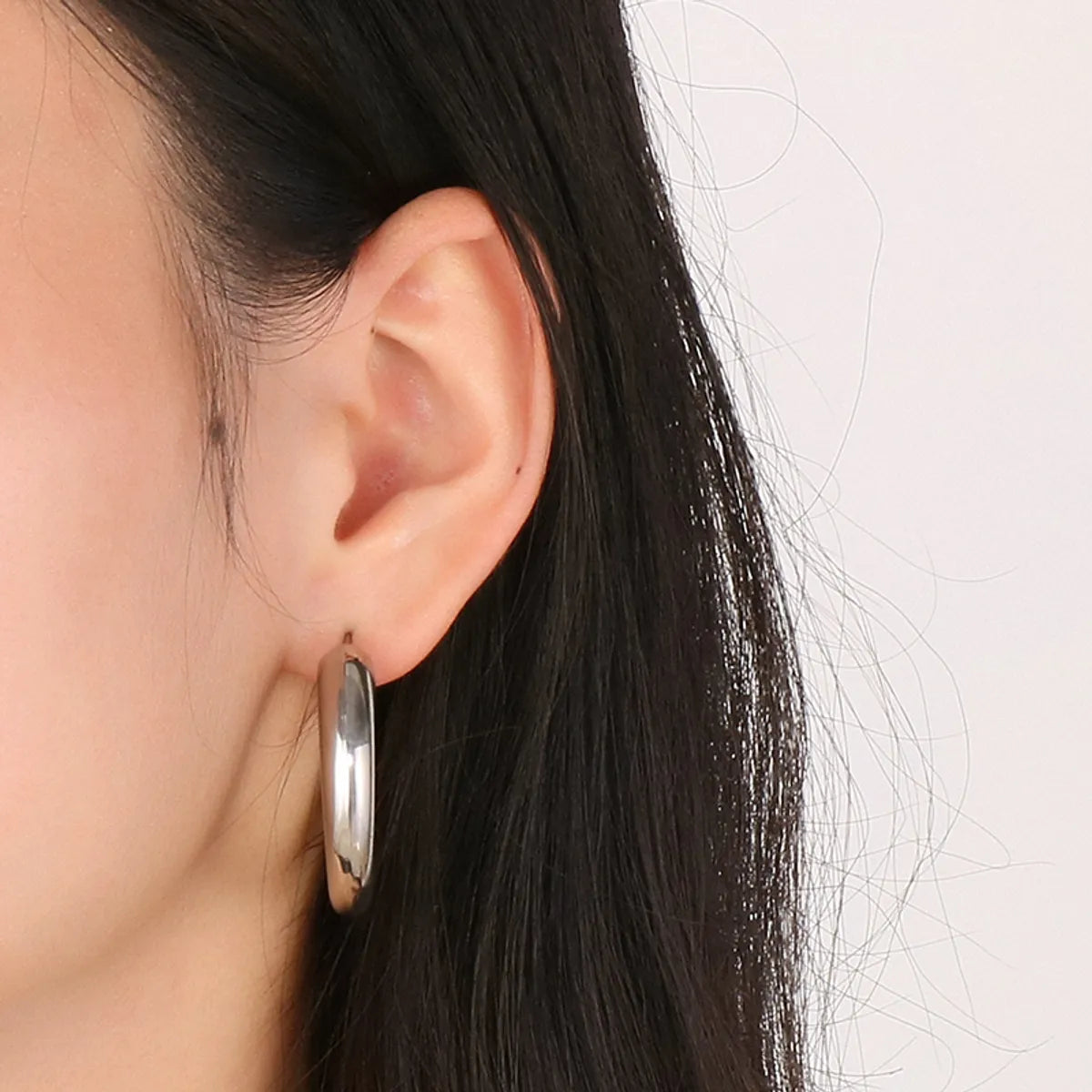 1 Pair Modern Style Simple Style Solid Color Plating Stainless Steel 18k Gold Plated Earrings