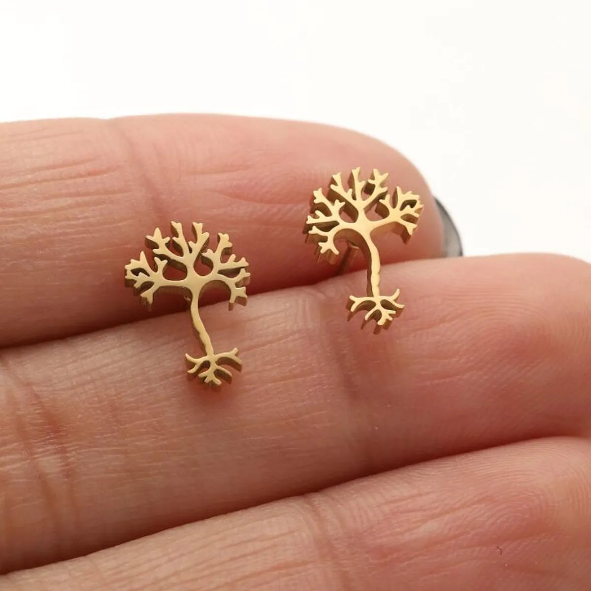 1 Pair Modern Style Simple Style Tree Plating Stainless Steel 18k Gold Plated Ear Studs