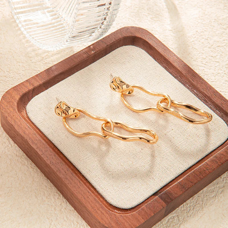 1 Pair Modern Style Solid Color Commute Irregular Copper Gold Plated Drop Earrings