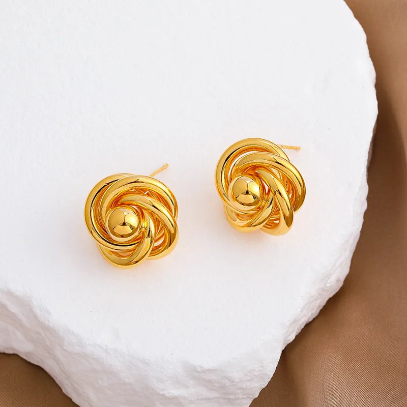 1 Pair Modern Style Streetwear Flower Plating Copper Ear Studs